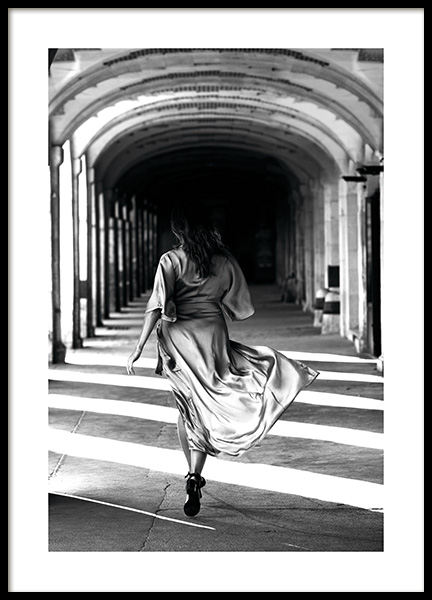 Running Light Poster in the group Prints / Black & white at Desenio AB (11345)