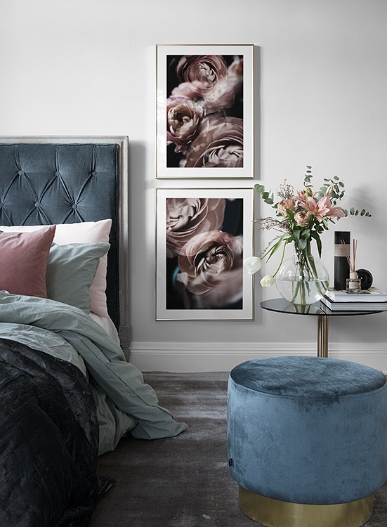 Elegant flower prints with gold frame