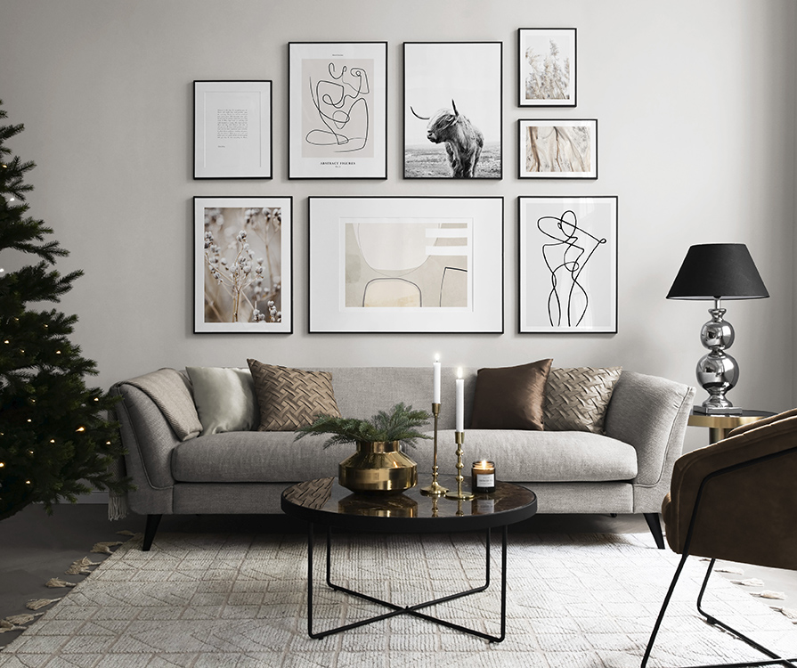 Gallery wall in living room with Christmas feel